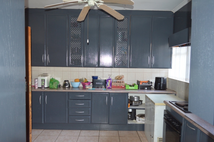 3 Bedroom Property for Sale in Flamwood North West